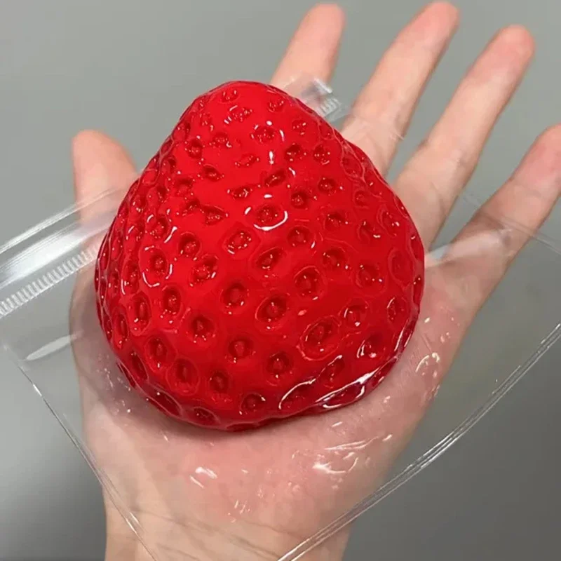 Squishy Big Strawberry Squeeze - огляд і ціна Party Games Entertainer