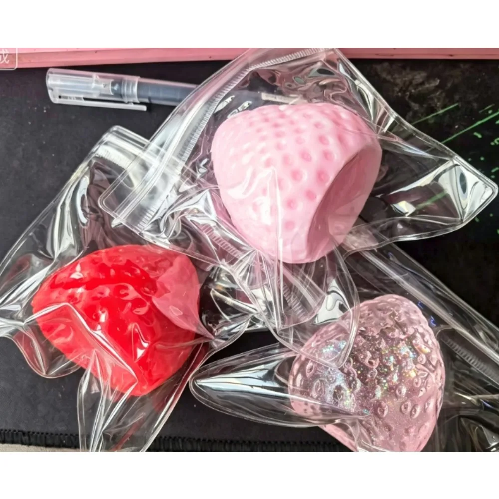 Squishy Big Strawberry Squeeze - огляд і ціна Party Games Entertainer