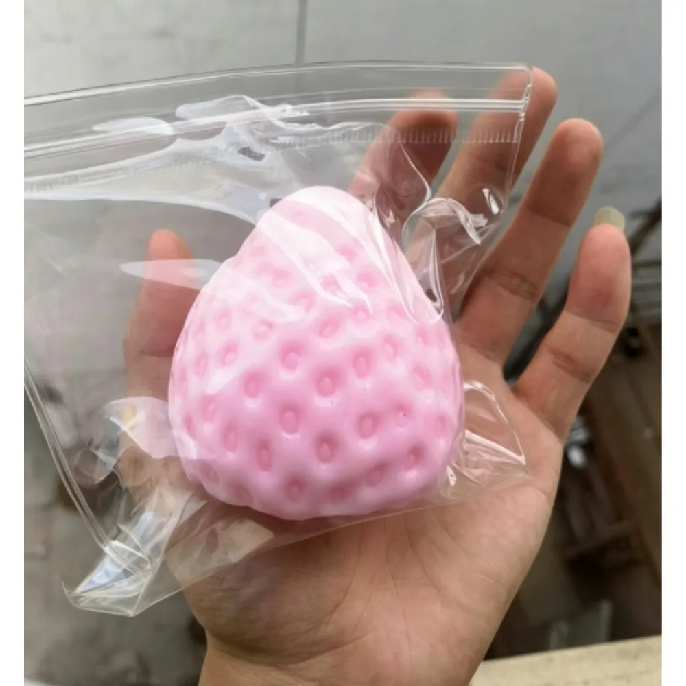 Squishy Big Strawberry Squeeze - огляд і ціна Party Games Entertainer