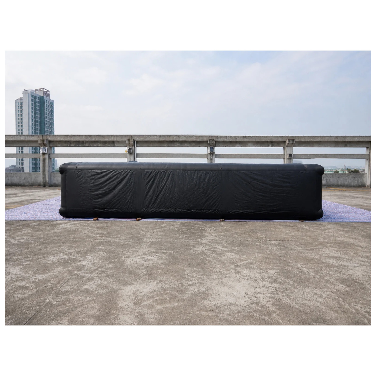 Large Plain Black Inflatable M - огляд і ціна Party Games Kids Outdoor